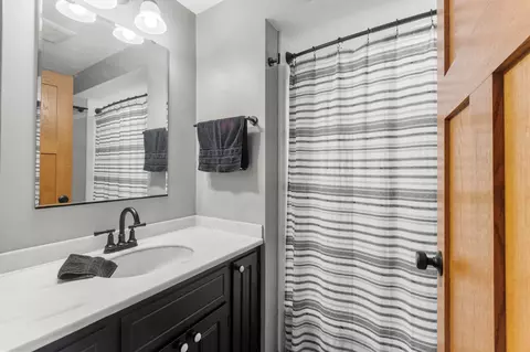 1001 S Oneida St #2F, Appleton, WI 54915 photo 22