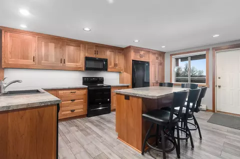1001 S Oneida St #2F, Appleton, WI 54915 photo 6