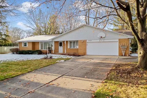 2720 Timber Ln, Green Bay, WI 54313
