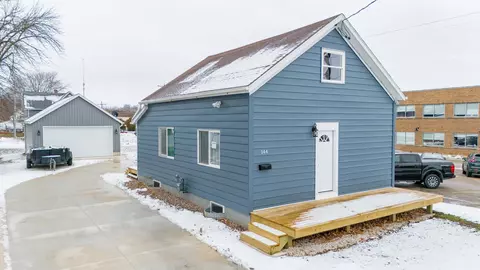 144 Park Ave, Brillion, WI 54110