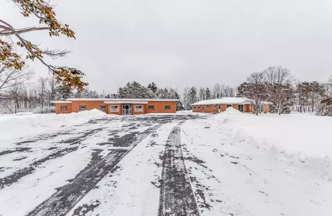 N2740 Us Highway 41, Menominee, MI 49858