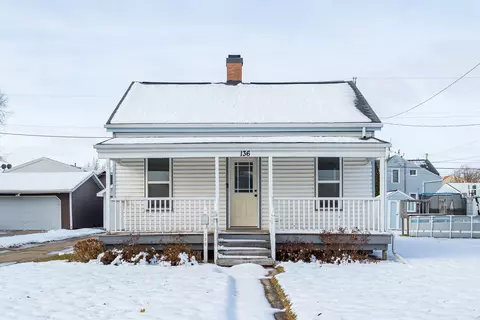 136 N Elm St, Kimberly, WI 54136