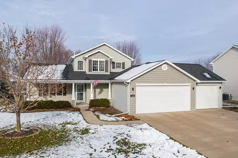2188 W Sophia Ln, Appleton, WI 54913