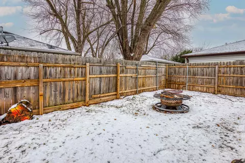 1804 E Pauline St, Appleton, WI 54911 photo 23