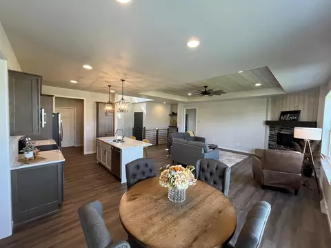 2966 E Turquoise Ln, Appleton, WI 54913 photo 6