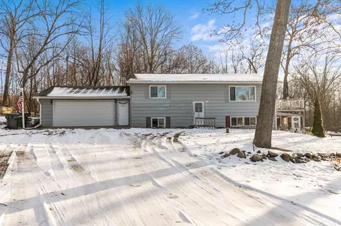 n5092 Larry Road, New London, WI 54961