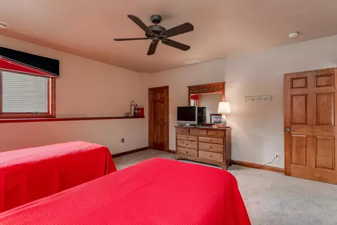 1355 N Lake Ct, Appleton, WI 54913 photo 39