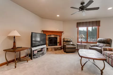1355 N Lake Ct, Appleton, WI 54913 photo 29