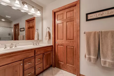 1355 N Lake Ct, Appleton, WI 54913 photo 23
