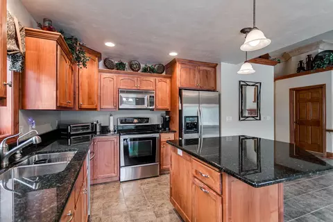 1355 N Lake Ct, Appleton, WI 54913 photo 14