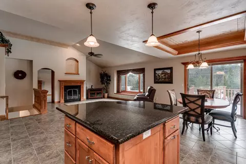 1355 N Lake Ct, Appleton, WI 54913 photo 15