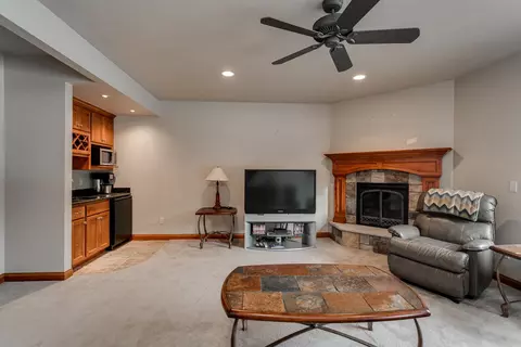 1355 N Lake Ct, Appleton, WI 54913 photo 30