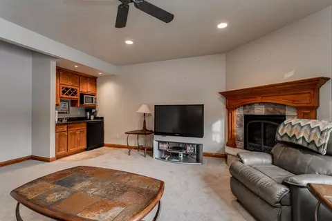 1355 N Lake Ct, Appleton, WI 54913 photo 31