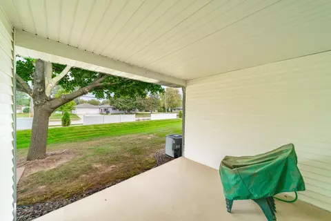 1004 W Bent Oak Ln #83, Appleton, WI 54914 photo 38