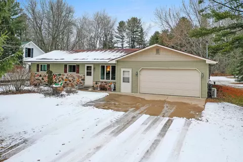 w6634 Lake Drive, Shawano, WI 54166
