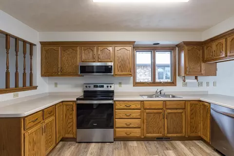 3658 N Wayman Ct, Appleton, WI 54914 photo 8