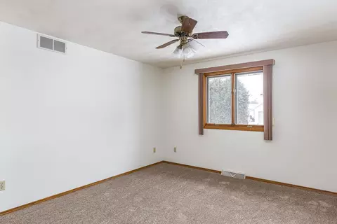 3658 N Wayman Ct, Appleton, WI 54914 photo 11