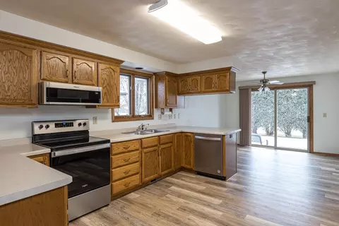 3658 N Wayman Ct, Appleton, WI 54914 photo 7