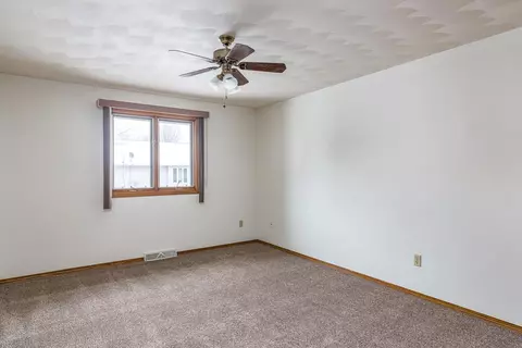 3658 N Wayman Ct, Appleton, WI 54914 photo 13