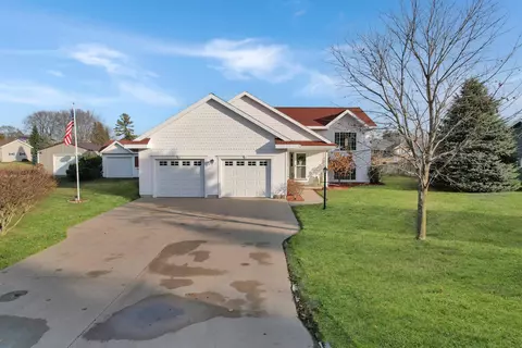 2308 20th St, Menominee, MI 49858