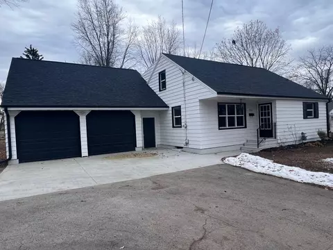 1336 George St, De Pere, WI 54115