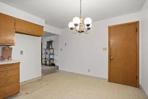 2108 N Linwood Ave, Appleton, WI 54914 photo 9