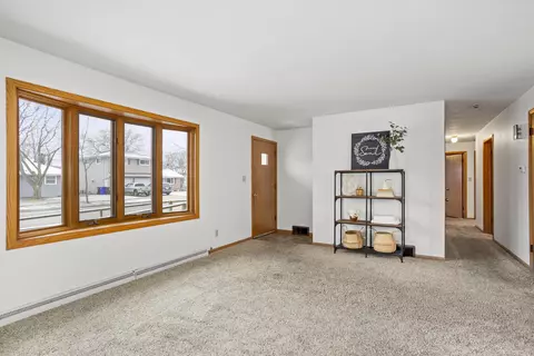 2108 N Linwood Ave, Appleton, WI 54914 photo 5
