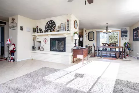 11 Sioux Ct, Appleton, WI 54911 photo 6