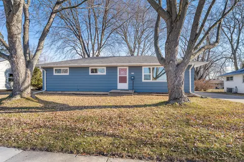 1514 Doemel St, Oshkosh, WI 54901