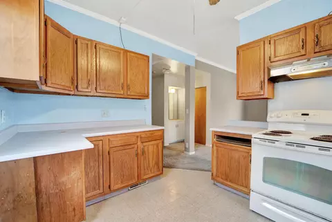 733 W 3rd St, Appleton, WI 54914 photo 8