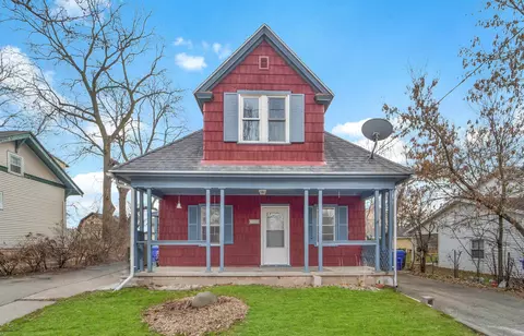 733 W 3rd St, Appleton, WI 54914