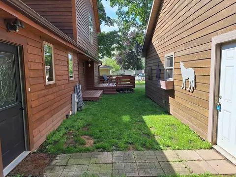 Exterior - 901 Main St, Gresham, WI 54128 photo 6 of 9