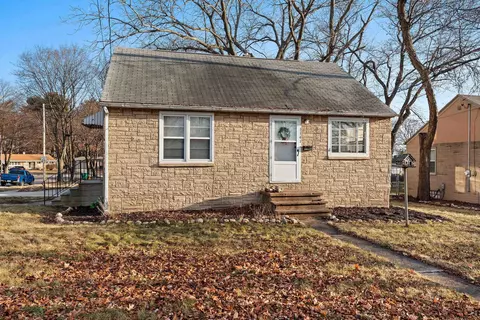 1141 S Fisk St, Green Bay, WI 54304