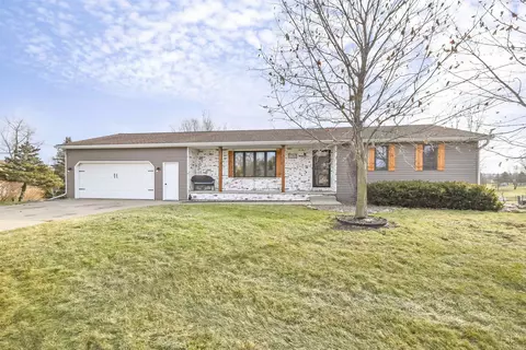 3080 Claymore Ln, New Franken, WI 54229