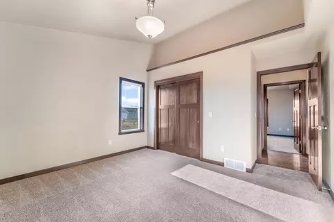 5680 N Yosemite Ln, Appleton, WI 54913 photo 18