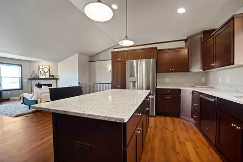 5680 N Yosemite Ln, Appleton, WI 54913 photo 8