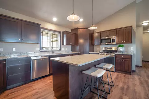 5680 N Yosemite Ln, Appleton, WI 54913 photo 7