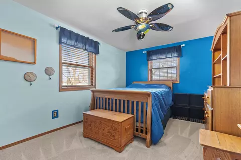 41 Regal Ter, Appleton, WI 54915 photo 16