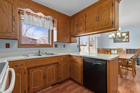 41 Regal Ter, Appleton, WI 54915 photo 11