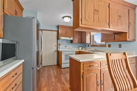 41 Regal Ter, Appleton, WI 54915 photo 10