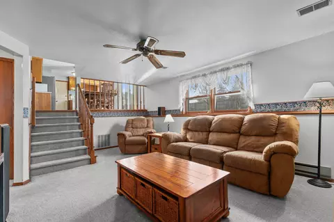 41 Regal Ter, Appleton, WI 54915 photo 5