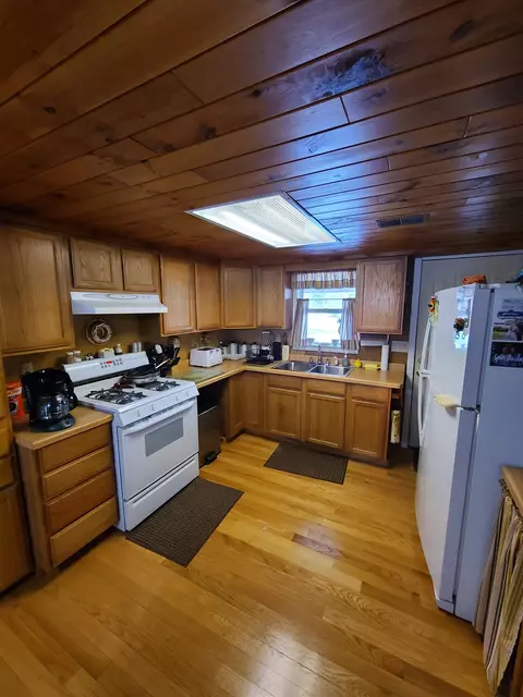 w11763 Rays Lane, Crivitz, WI 54114 photo 13