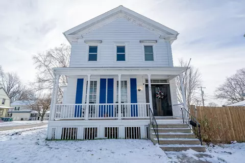 86 E Merrill Ave, Fond Du Lac, WI 54935