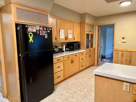 Kitchen - 111 E Lindbergh St, Appleton, WI 54911 photo 3 of 6