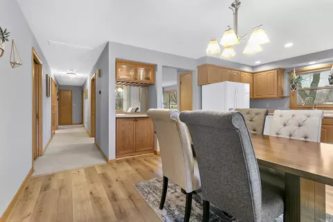 2412 S Greenview St, Appleton, WI 54915 photo 3
