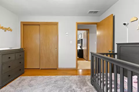 2412 S Greenview St, Appleton, WI 54915 photo 16