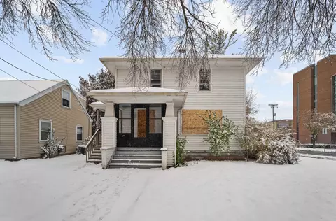 303 E Fremont St, Appleton, WI 54915