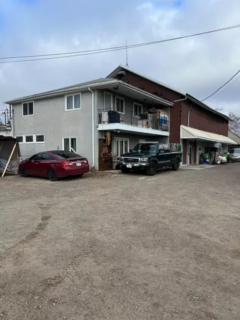 217 N Main St, Oconto Falls, WI 54154