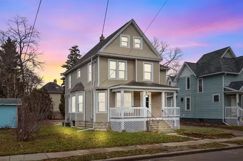 344 Saratoga Ave, Oshkosh, WI 54901