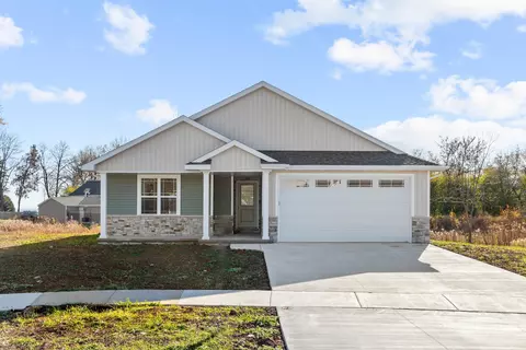 70 Gibson Ct, Oshkosh, WI 54902